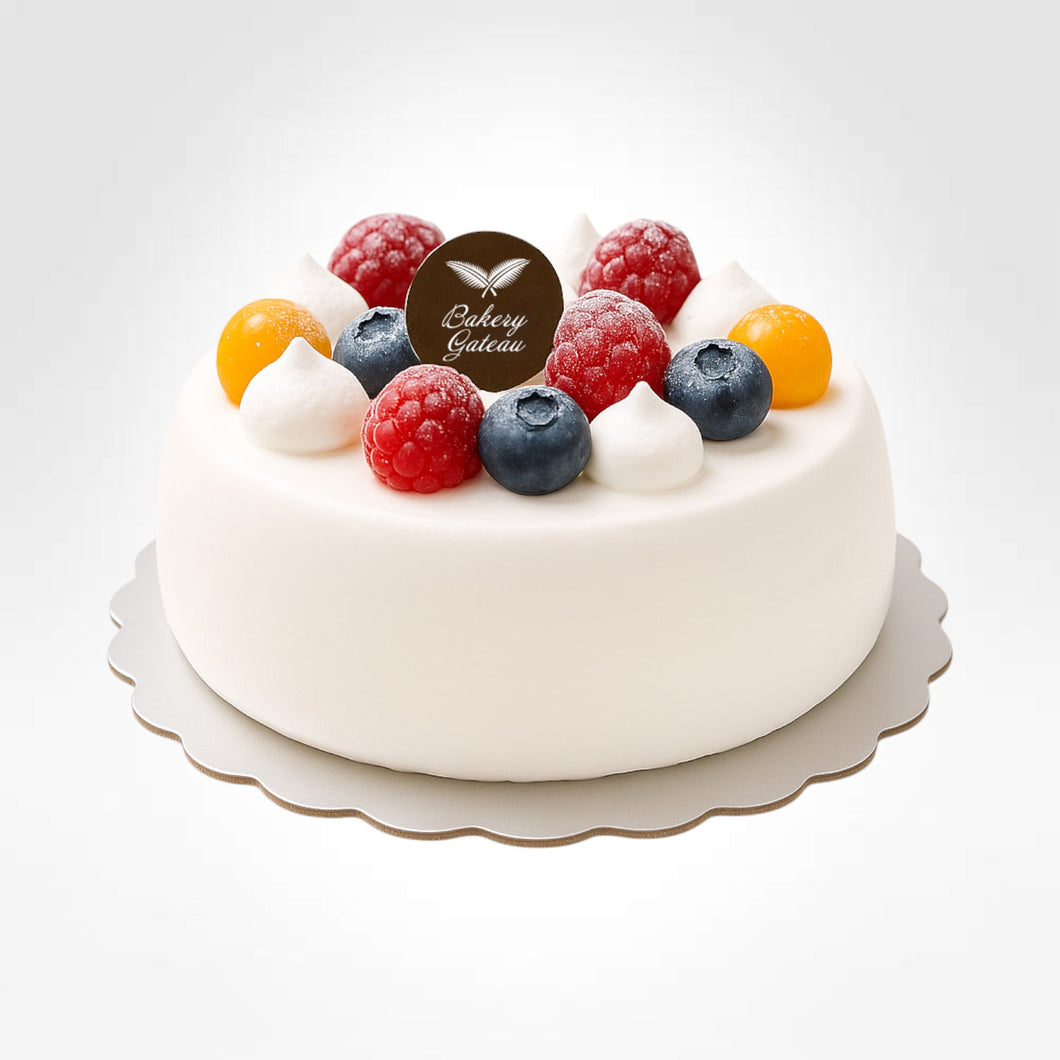 Fresh Cream Fruit Cake